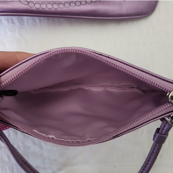 RARE COACH CROSSBODY BAG & MATCHING WRISTLET - Picture 6 of 8